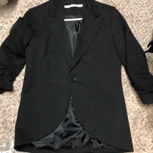 Never worn! Black blazer